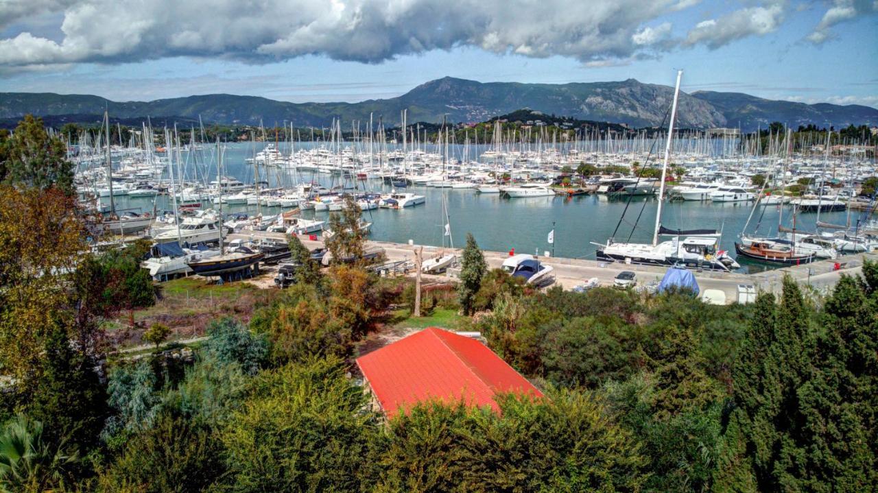 Seascape Elegant Residence Gouvia Marina Kontokali Esterno foto