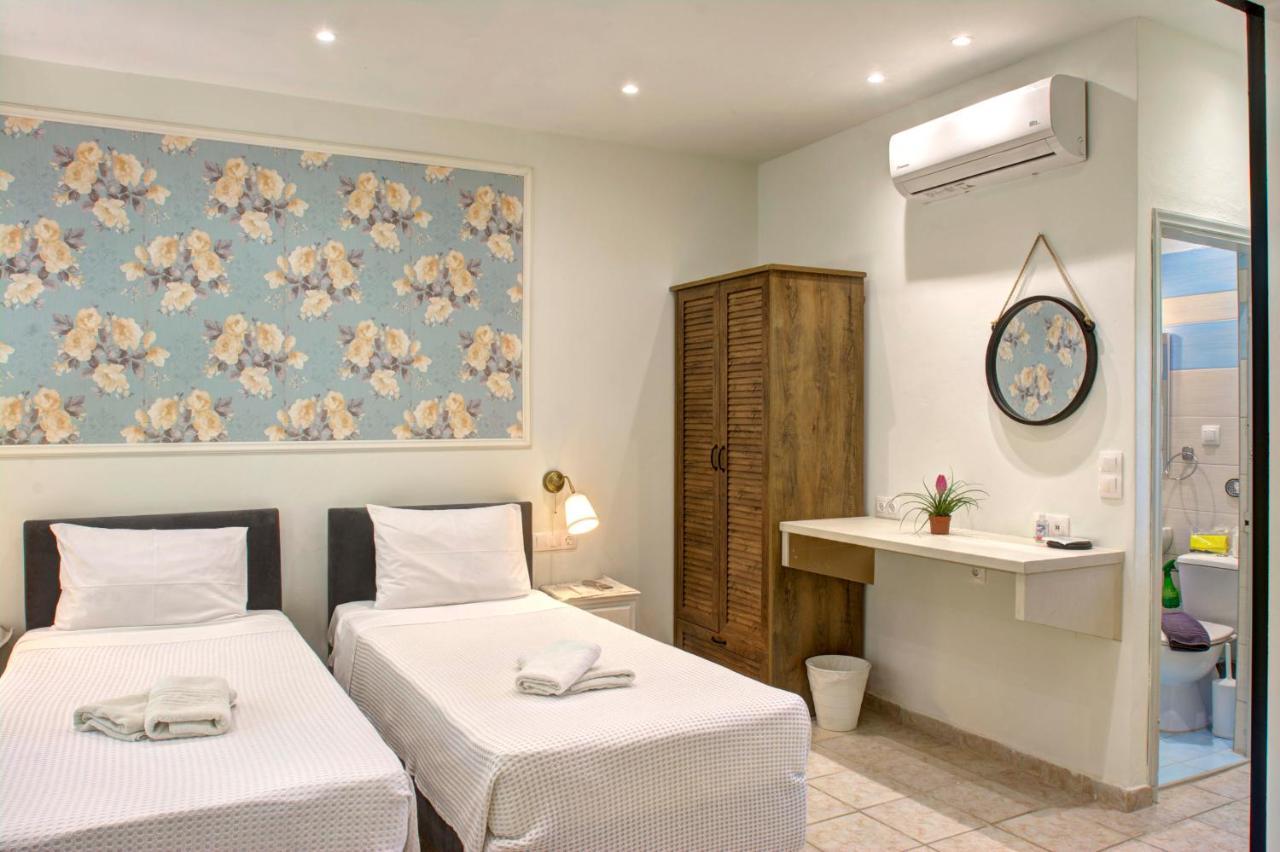 Seascape Elegant Residence Gouvia Marina Kontokali Esterno foto